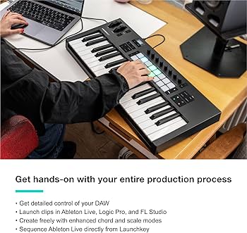 Amazon.com: Novation Launchkey 37 MK4 — Compact 37 Key, USB, MIDI